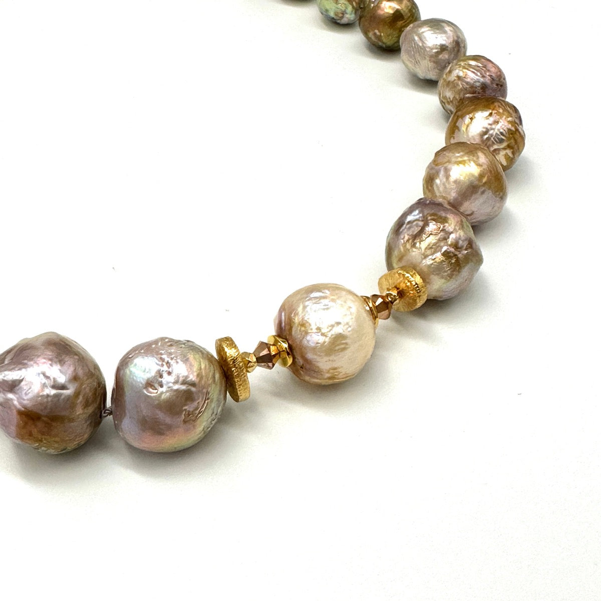 Różowa perła barokowa naszyjnik Golden Age Ewa Mrochen Jewellery