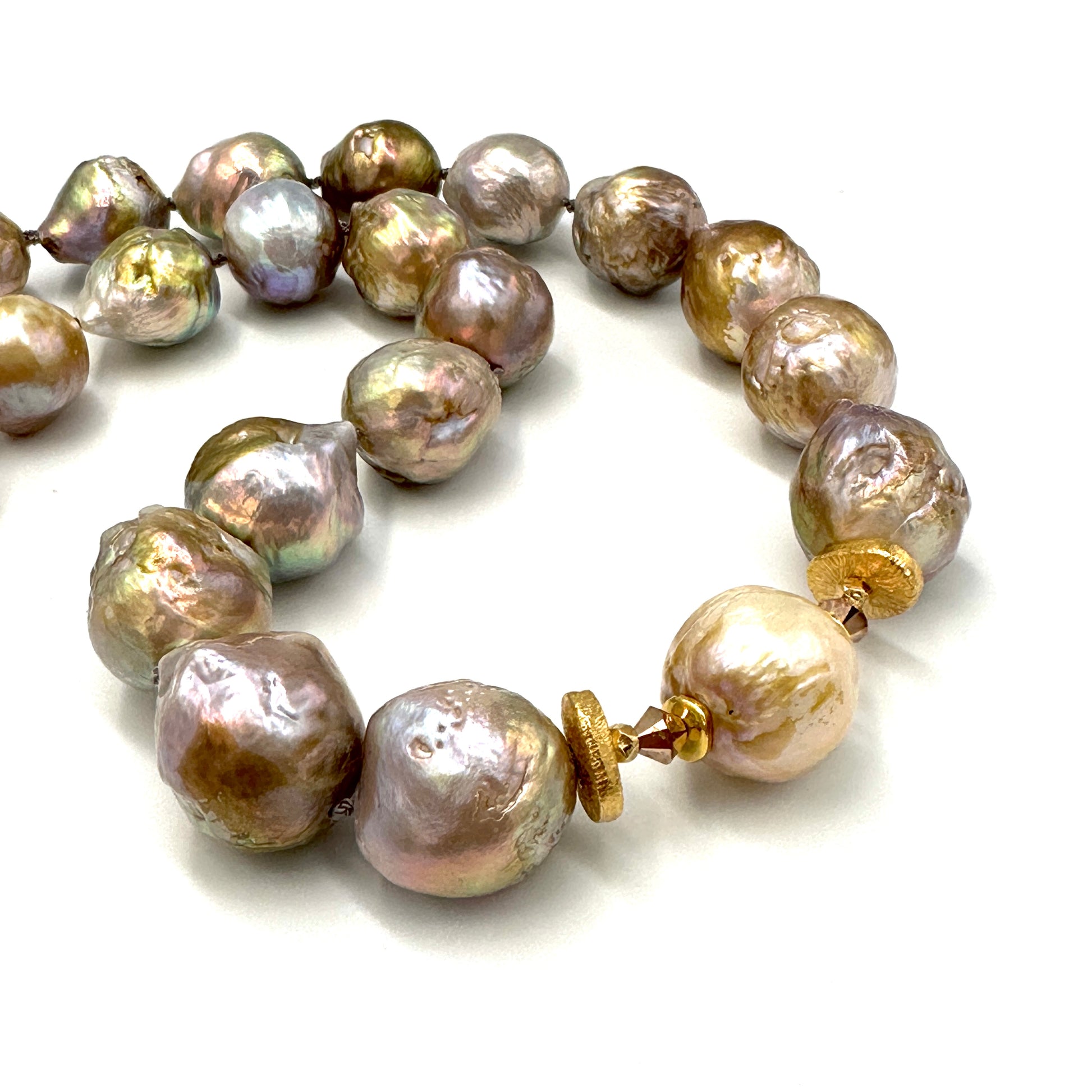 Różowa perła barokowa naszyjnik Golden Age Ewa Mrochen Jewellery