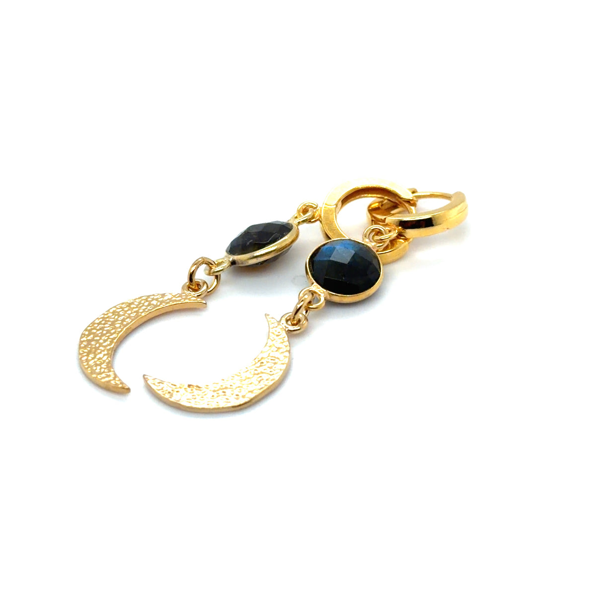 Kolczyki wiszące z naturalnym labradorytem od Ewa Mrochen Jewellery, delikatny i elegancki design.