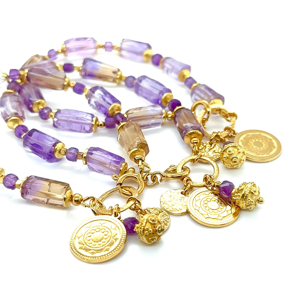 Bransoletka Harmony of Life od Ewa Mrochen Jewellery, elegancka biżuteria z ametrynem na nadgarstek, naturalny kamień o unikalnym wzorze