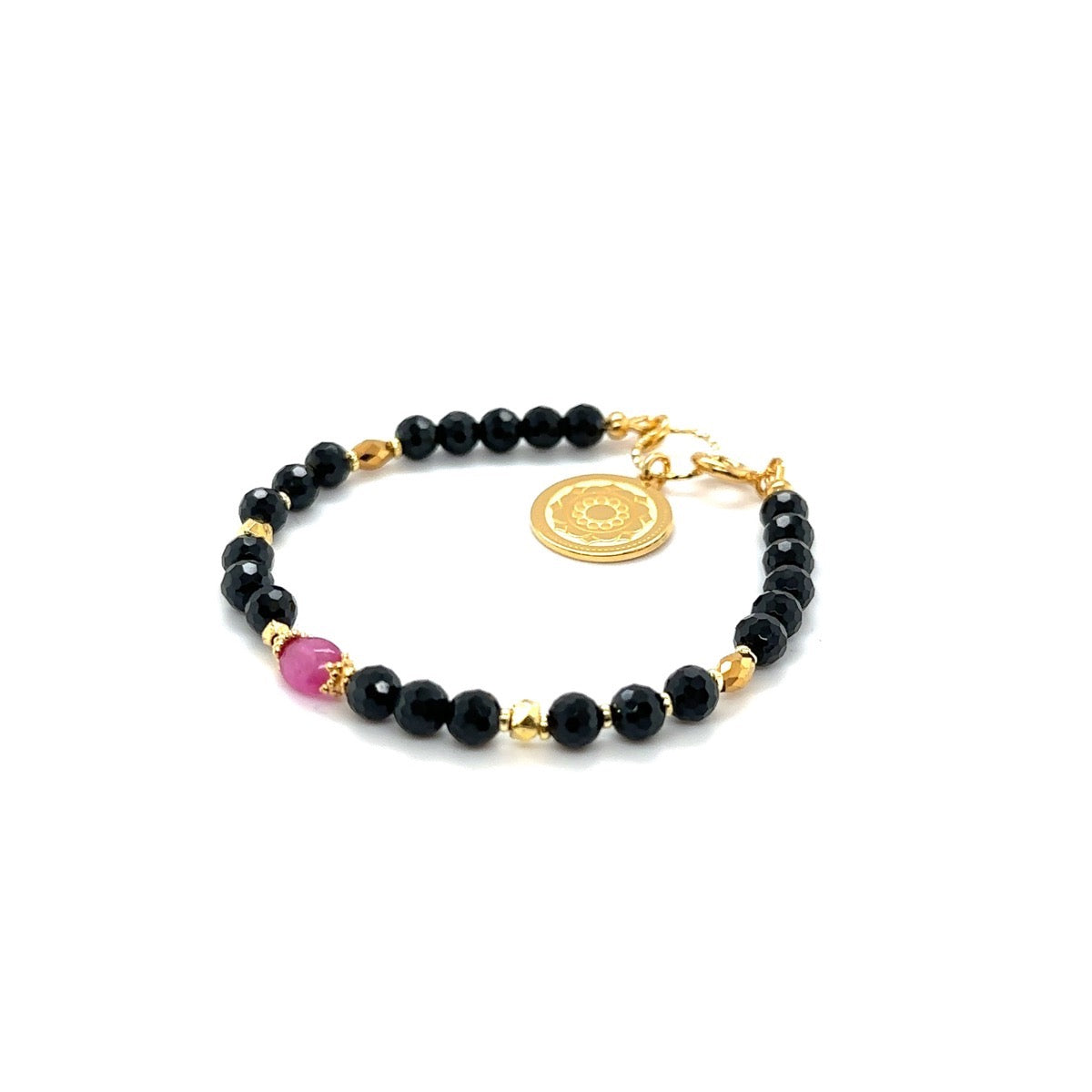 Czarna bransoletka z spinelu i rubinu od Ewa Mrochen Jewellery, elegancka biżuteria na nadgarstek z kamieniami szlachetnymi.