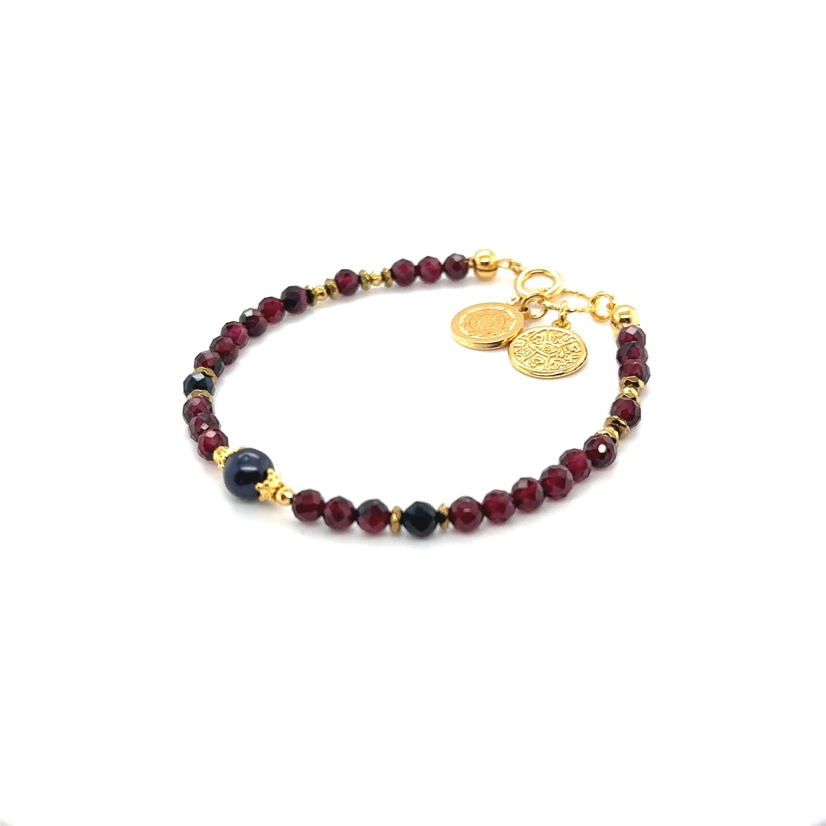 Bransoletka Odwaga i Moc z granatem od Ewa Mrochen Jewellery, elegancka biżuteria z kamieniem na delikatnym łańcuszku