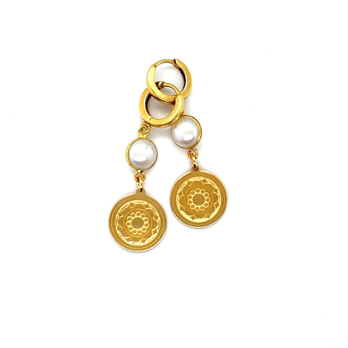 Kolczyki Ewa Mrochen Jewellery Królowa Denarów z perłą, eleganckie kolczyki na co dzień i wyjątkowe okazje