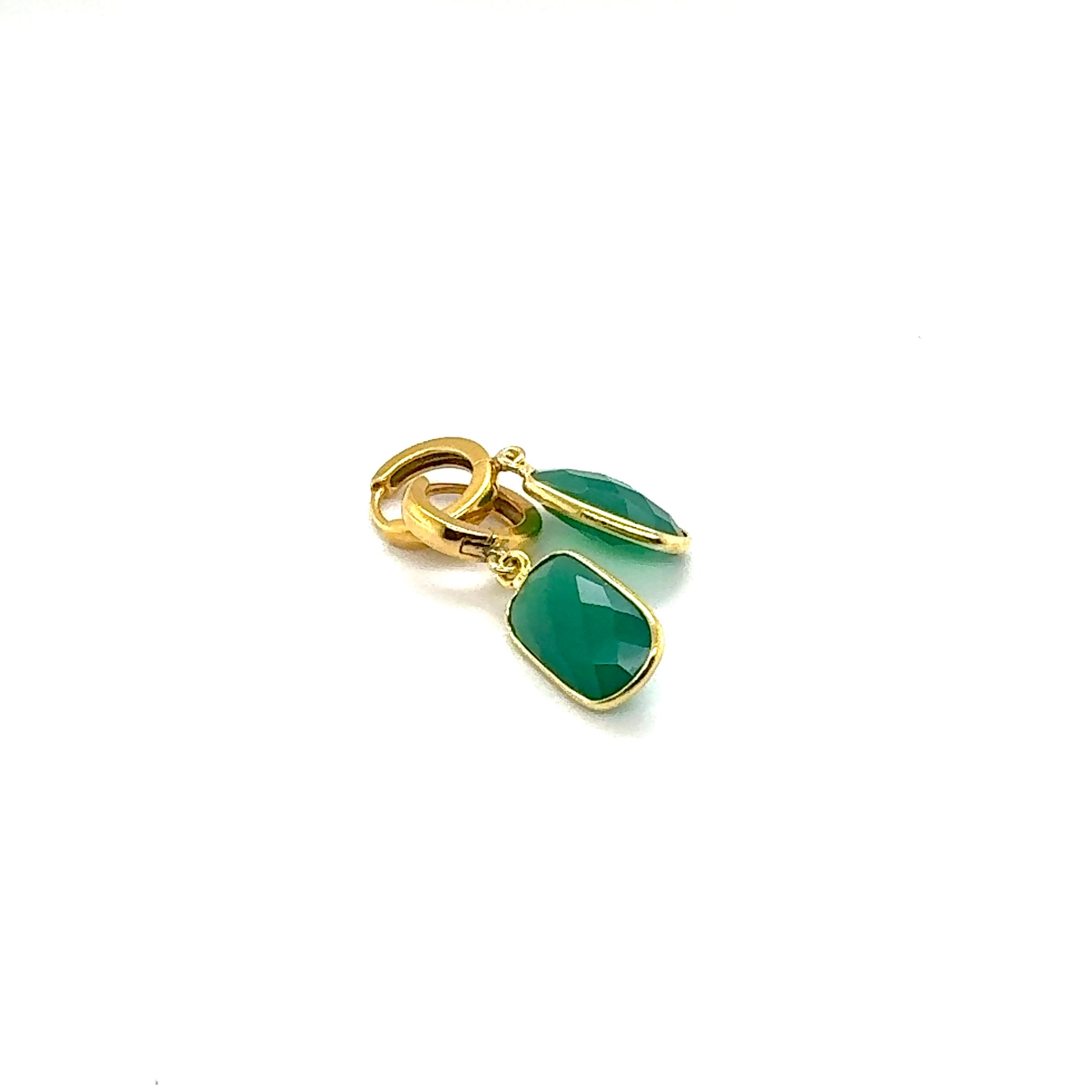 Zielone kolczyki z onyksu Healing Green od Ewa Mrochen Jewellery, eleganckie i naturalne akcesorium do ucha