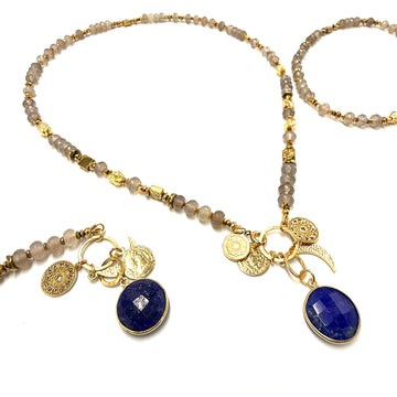 Naszyjnik z agatem od Ewa Mrochen Jewellery® z kamieniem agatowym w eleganckim designie, idealny do codziennych i wyjątkowych stylizacji
