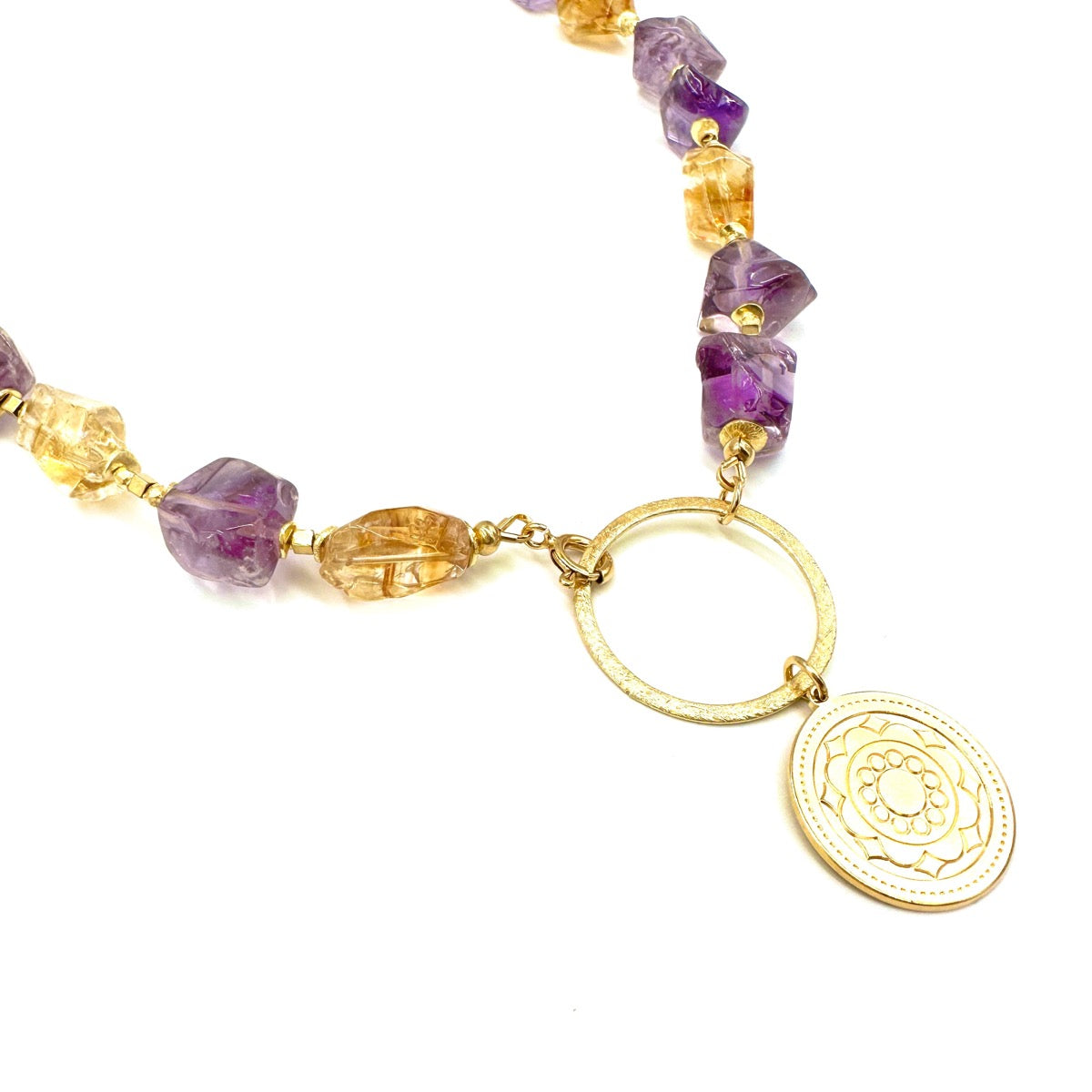 Naszyjnik z ametystem i cytrynem marki Ewa Mrochen Jewellery, ozdobny biżuteria z kamieniami szlachetnymi, elegancki design.