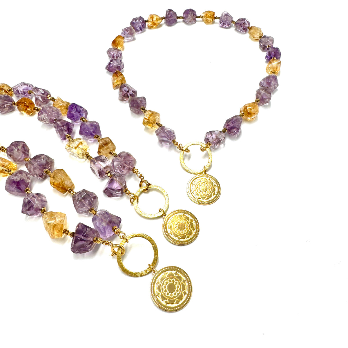 Naszyjnik z ametystem i cytrynem Queen Of Glory od Ewa Mrochen Jewellery, ozdobny i elegancki, widoczny na zdjęciu