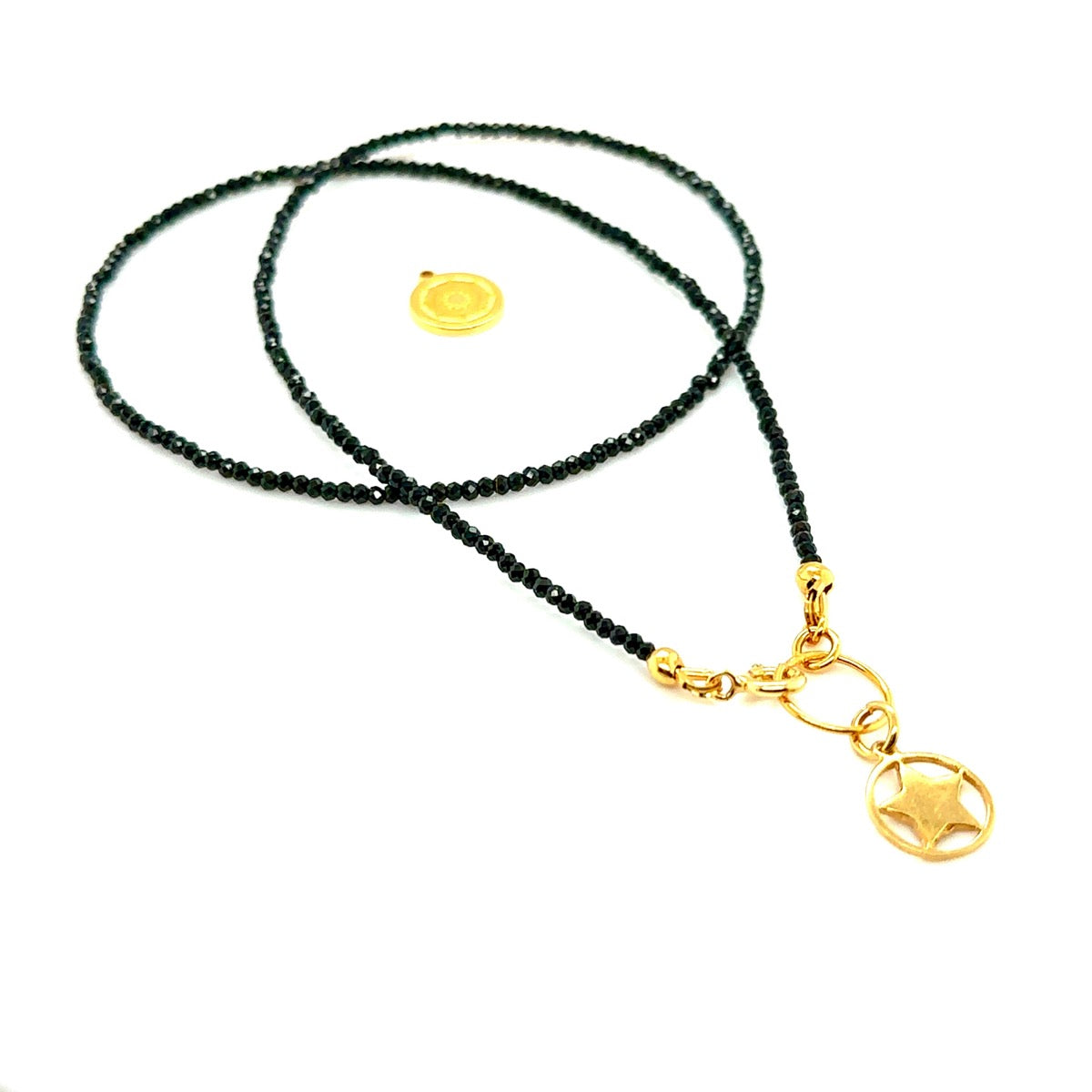 Czarny naszyjnik Spinel DIVINE od Ewa Mrochen Jewellery, elegancki naszyjnik z czarnym spinel w naturalnym ułożeniu