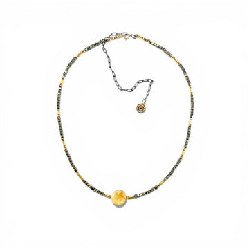 Naszyjnik z pirytu i cytrynu Ewa Mrochen Jewellery®, symbol energii i bogactwa, z ozdobnym blaskiem i naturalnym kamieniem.