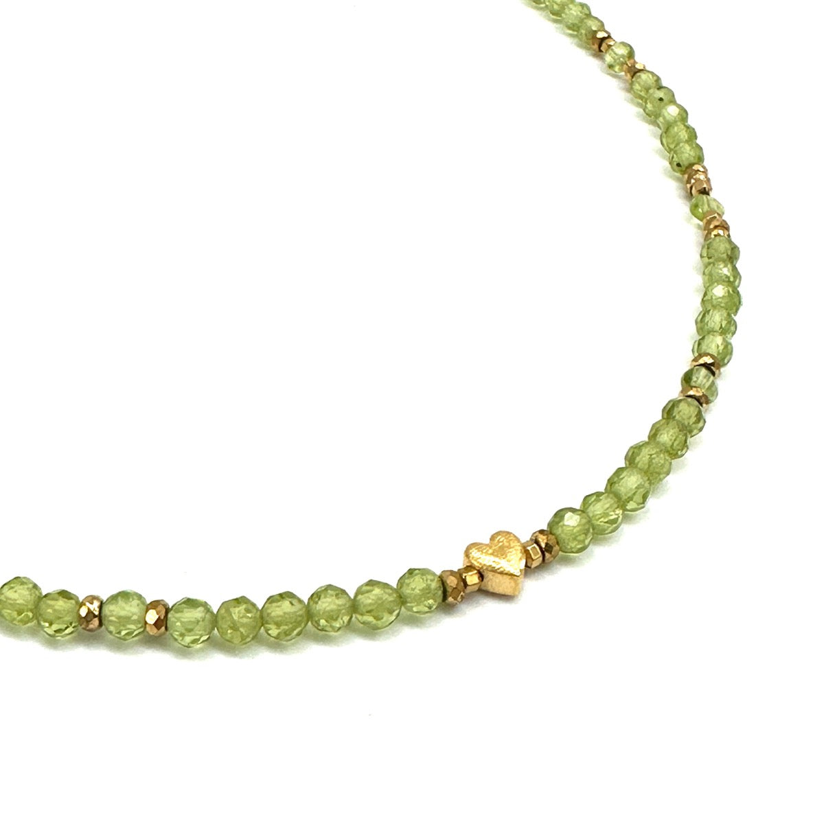 Oliwin naszyjnik GOOD FORTUNE od Ewa Mrochen Jewellery z delikatnym łańcuszkiem i zawieszką w naturalnym stylu