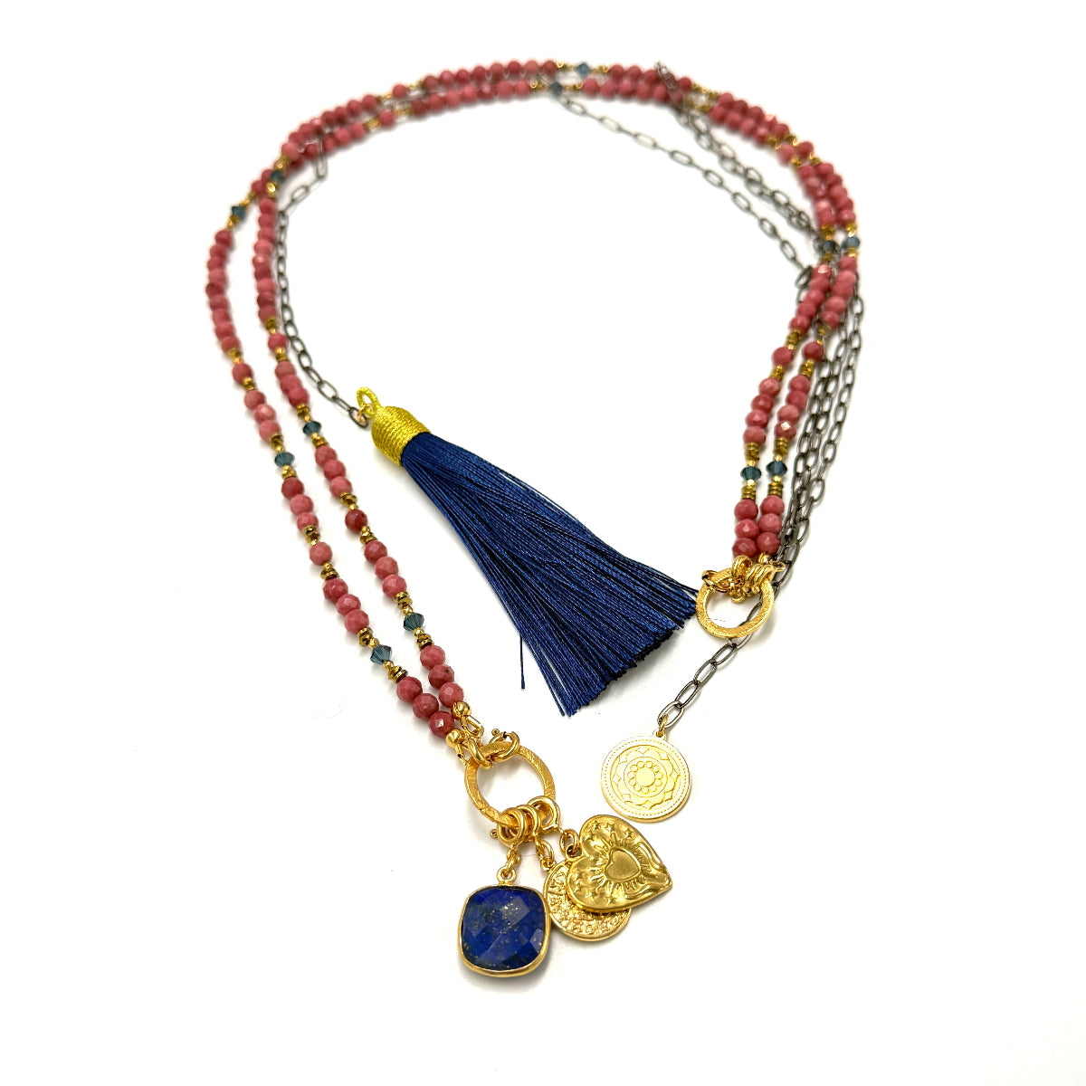 Naszyjnik z rodonitu "Magia Miłości" od Ewa Mrochen Jewellery, naturalny kamień na delikatnym łańcuszku.