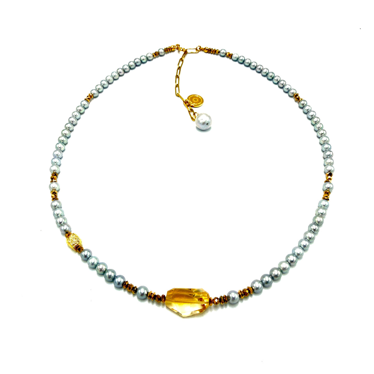 Srebrzysta perła i cytryn, naszyjnik Ewa Mrochen Jewellery, autorski naszyjnik z naturalnych pereł i cytryn w stylowym designie