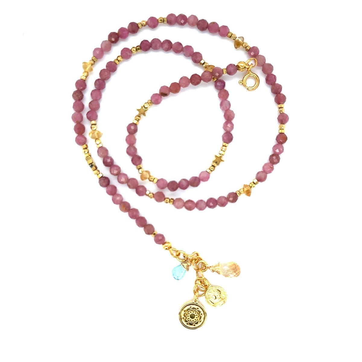 Różowy naszyjnik Turmalin Otulona Miłością od Ewa Mrochen Jewellery, elegancki i delikatny biżuteria z turmalinem różowym