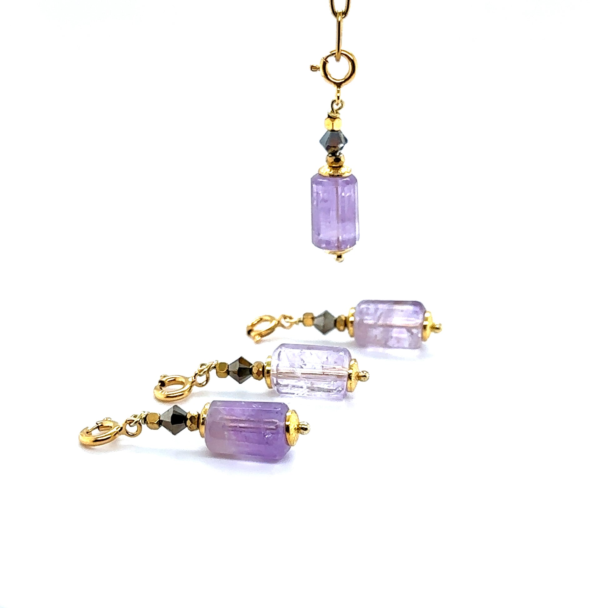 Zawieszka Ametryn Magia Obfitości od Ewa Mrochen Jewellery, biżuteria z kamieniem ametystu na delikatnym łańcuszku.