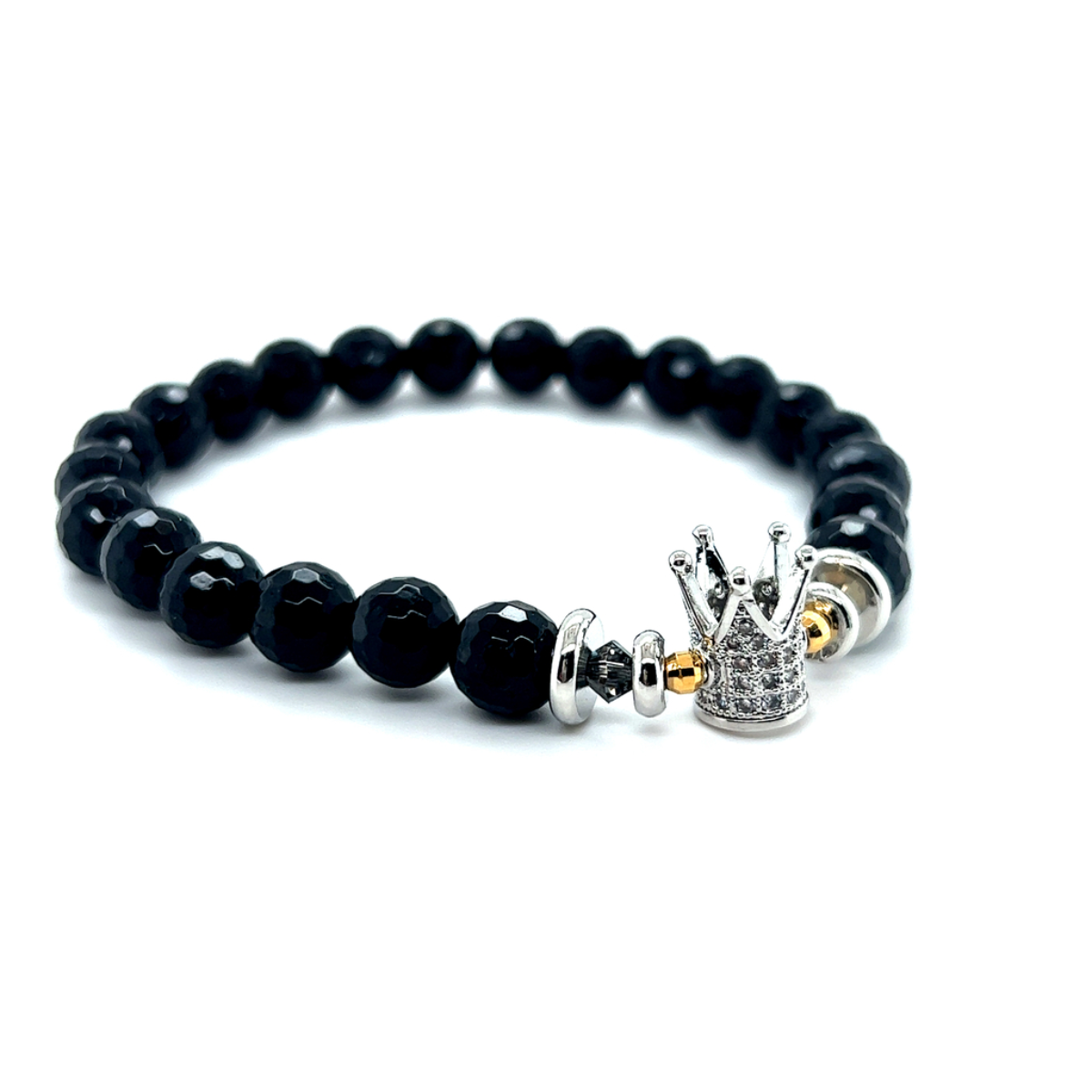 Czarna turmalinowa bransoletka Korona Królowej Silver od Ewa Mrochen Jewellery na nadgarstku, elegancki i subtelny design