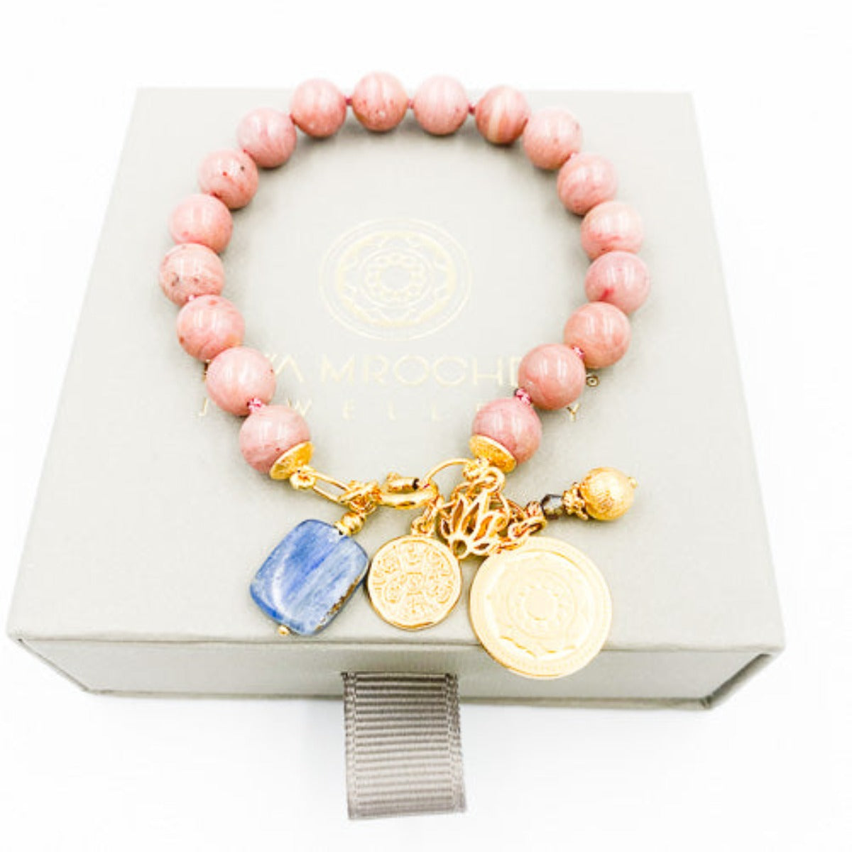 Bransoletka z rodochrozytem Ewa Mrochen Jewellery, 15 cm, Szczęśliwe Relacje, ozdobne kamienie i naturalny design.