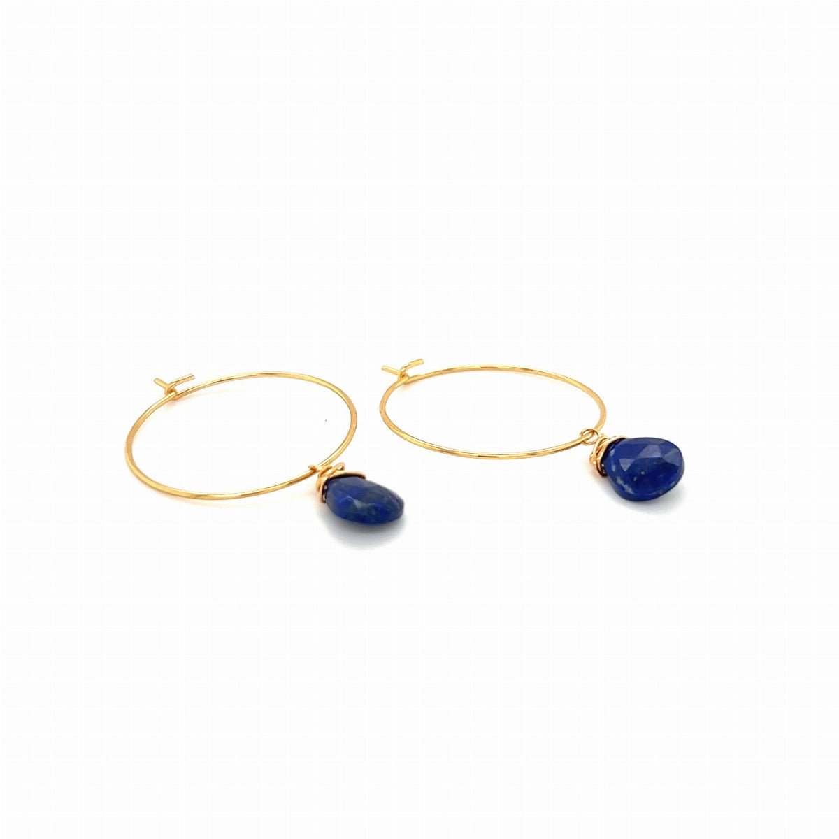 Kolczyki z lapis lazuli i srebra od Ewa Mrochen Jewellery, eleganckie i stylowe na co dzień.