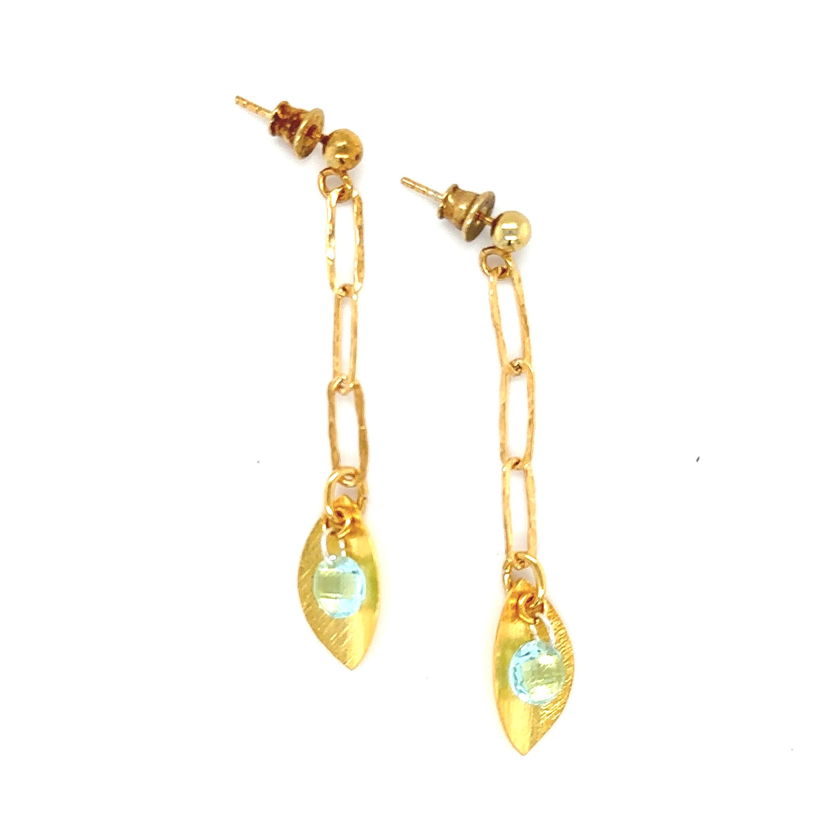 Kolczyki z błękitnym topazem Ewa Mrochen Jewellery, błyszczące i eleganckie, idealne na specjalne okazje.