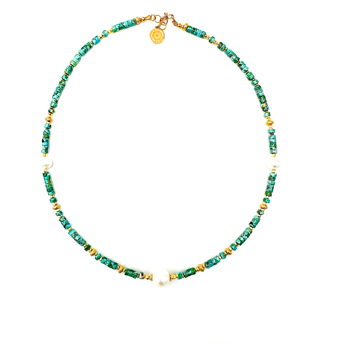 Naszyjnik z turkusem Ewa Mrochen Jewellery, elegancki i wyrazisty, ozdobiony kamieniem turkusowym na delikatnym łańcuszku.