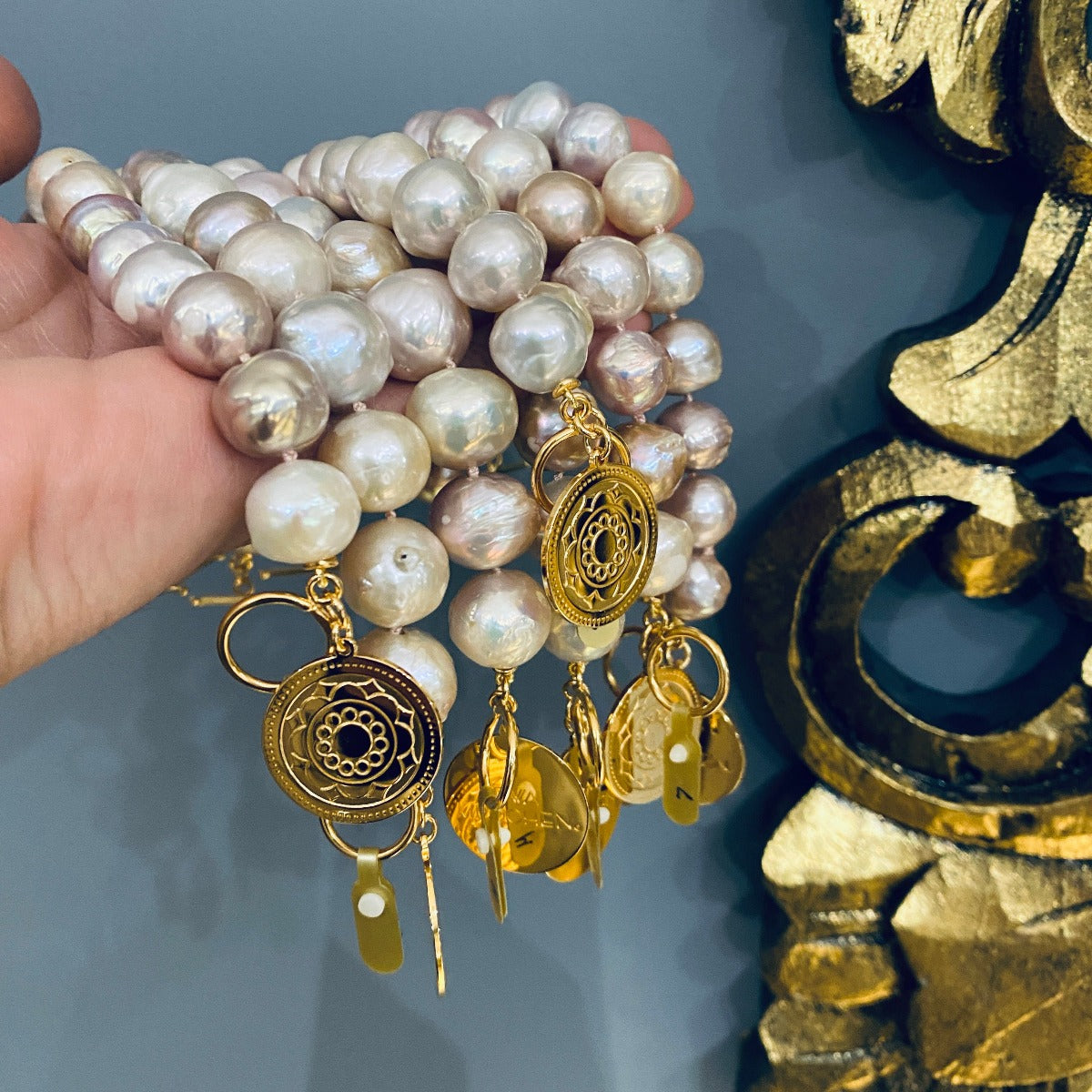 Różowa perła barokowa bransoletka zapinana. Ewa Mrochen Jewellery